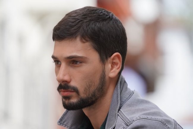 Deniz Can Aktas oduševio stajlingom (FOTO)