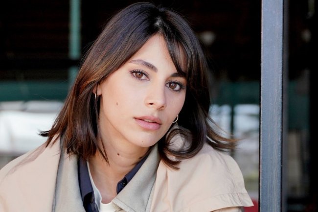Tugce Acikgoz o svom liku iz serije Bir Kucuk Gun Isigi / Malo dnevnog svetla