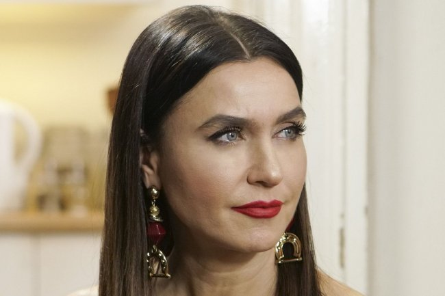 Sevval Sam u napornom ritmu