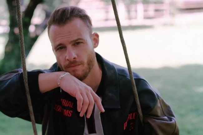 Kerem Bursin ima novu ulogu!