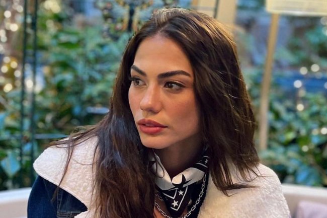 Sa kojom svetskom zvezdom su fanovi uporedili Demet Ozdemir?!