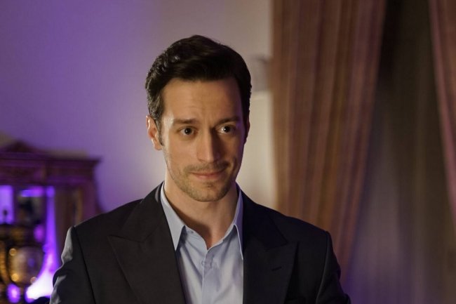 Feyyaz Serifoglu savetuje da pažljivo gledamo nove epizode serije Camdaki Kiz