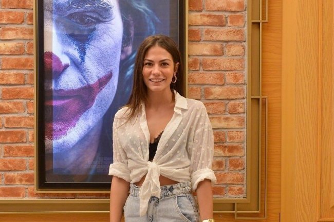 Fanovi o Demet Ozdemir - beba, lepotica, kraljica, ljubav, andjeo, život!