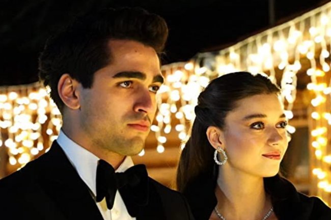 Afra Saracoglu i Mert Ramazan Demir očarali novim fotografijama (FOTO)