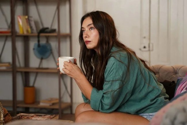 Fanovi Neslihan Atagul zadovoljni novinama u serji Gecenin Ucunda