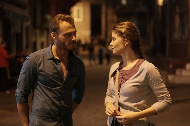 Burcu Biricik uzbuđena zbog novog projekta Kerema Bursina!
