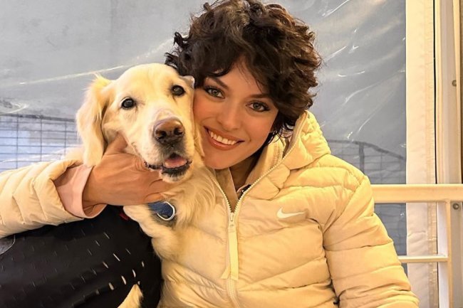 Ezgi Mola glavna glumica serije Dunyayla Degistiren Ayten / Ayten, koja je promenila svet