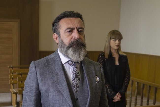 Iskusni glumac sa seta serije Baba, na set projekta Aile!