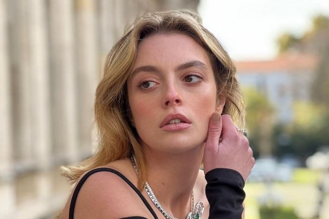 Melis Sezen u dve nove serije