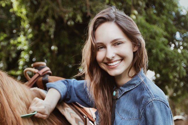 Jessica May je pravi poliglota