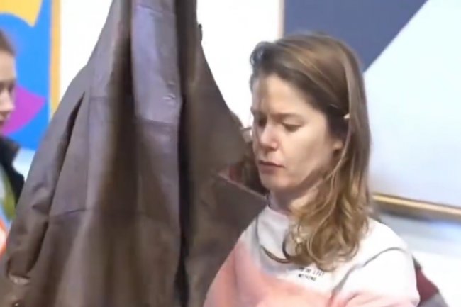 Burcu Biricik i Elcin Sangu takođe aktivno pomažu gde je potrebno!