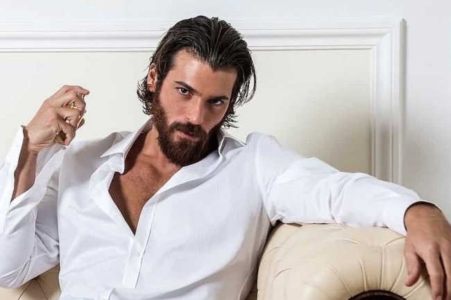 Can Yaman je na neki način postao deo italijanske istorije!