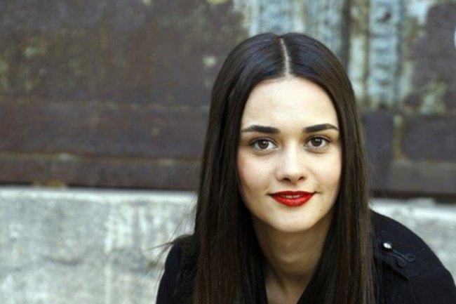 Hande Soral plače na setu, a potom i kad gleda seriju Ates Kuslari!