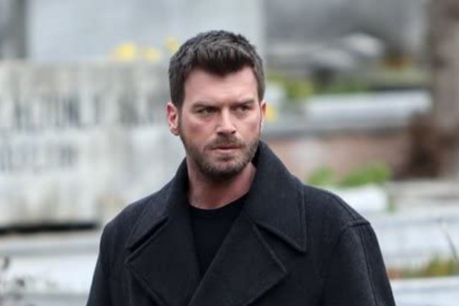 Kivanc Tatlitug već dobija pohvale zbog serije Aile / Porodica!