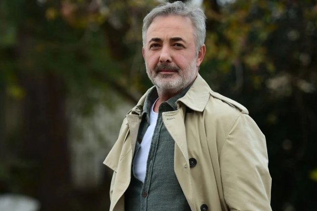 Mehmet Aslantug je zbog političkih stavova sklonjen iz serije Yurek Cikmazi?!