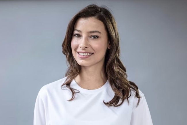 Mujde Uzman - Volim da jedem!