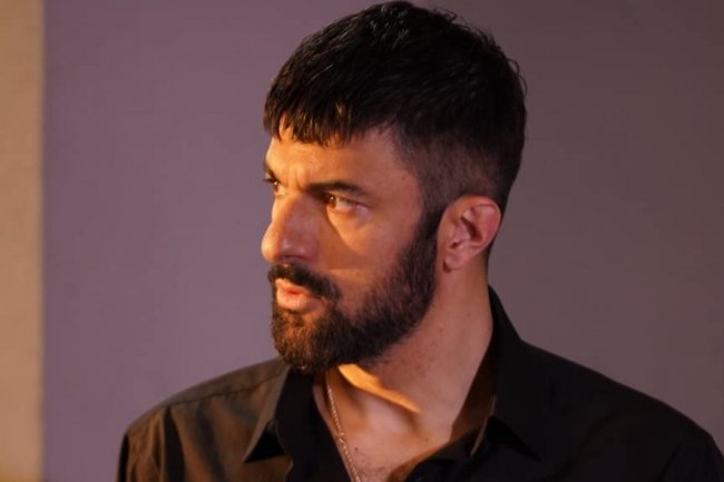 Emotivna scena u seriji Adim Farah / Zovem se Farah oduševila publiku!
