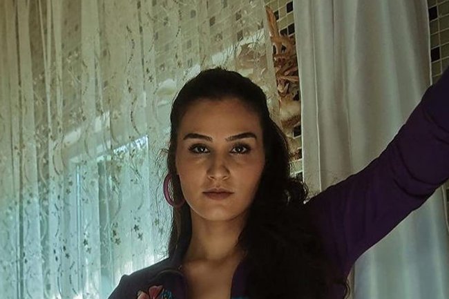 Asena Girisken je opreznija i promišljenija od njenog lika iz serije Aldatmak