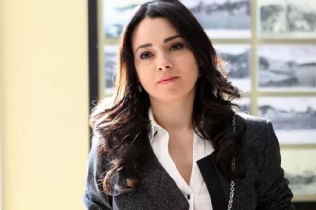 Razlozi zbog kojih se Ozgu Namal vraća na TV ekrane!