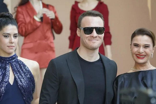 Kerem Bursin izbio na vrh rang liste