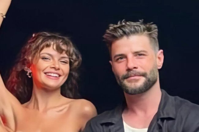 Sinem Unsal uživa u ljubavi sa kolegom