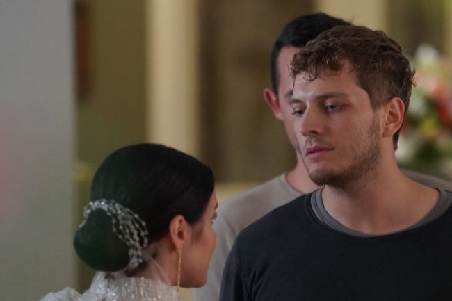 Ilayda Alisan i Burak Tozkoparan će nositi priču u novoj sezoni serije Ates Kuslari / Vatrene ptice