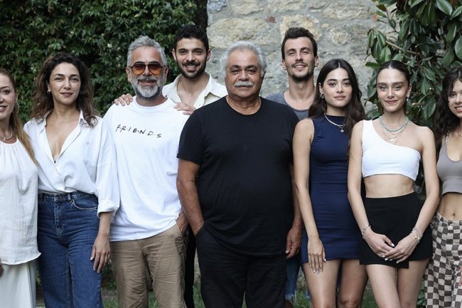 Poznato kada počinje nova turska serija Yabani / Divlji