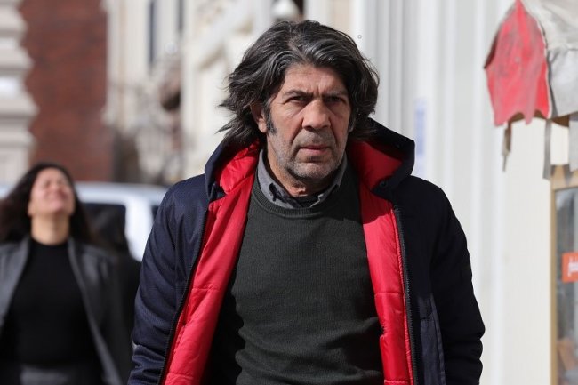 Tuncer Salman u seriji Ates Kuslari / Vatrene ptice