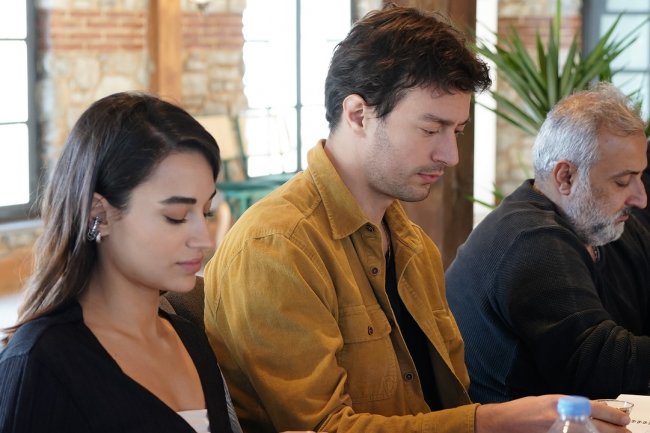 Na kraju meseca počinje nova turska serija Bir Sevdadir | To je ljubav