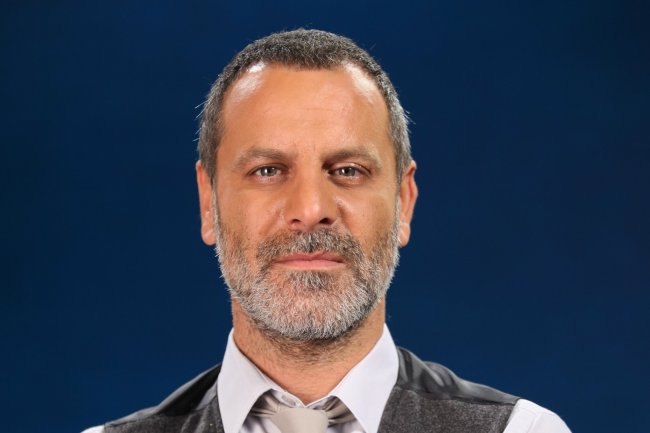 Ozan Guven se vraća na TV ekrane specifičnom ulogom