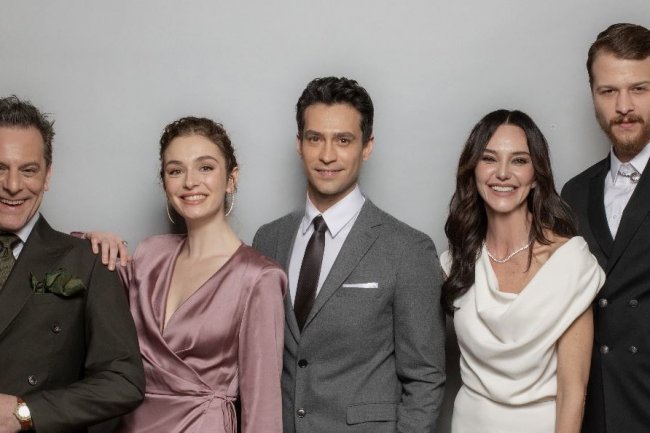 Otkriveno kada počinje nova turska serija Tas Kagit Makas | Kamen, papir, makaze