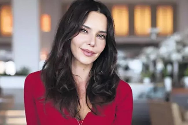 Hande Ataizi uzbuđena zbog uloge u seriji Tas Kagit Makas | Kamen, papir, makaze