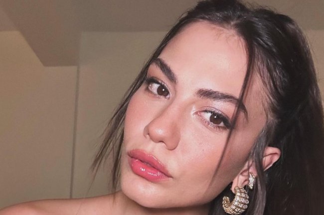 Demet Ozdemir nastavlja da osvaja publiku širom sveta