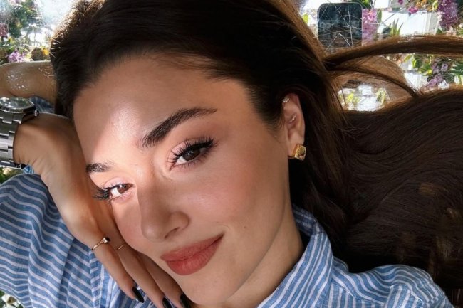 Hande Ercel zatvorena na pitanja o novom projektu