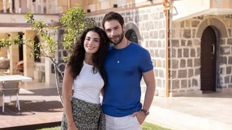 Burak Berkay Akgul i Ozge Yagiz dobili nagradu Najbolji par iz TV serije!