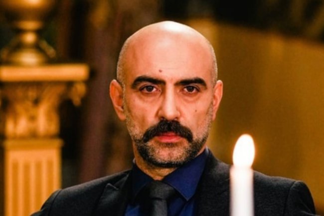 Ko je Boss u seriji Gaddar | Nemilosrdni?!