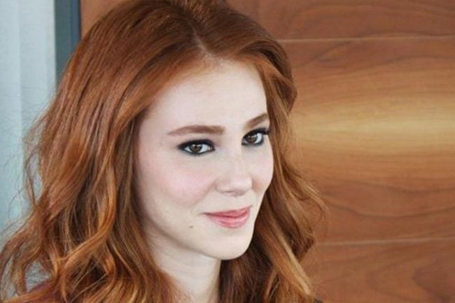 Elcin Sangu o odrastanju