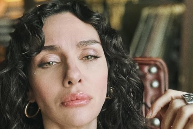 Birce Akalay počela snimanje druge sezone serije Mezarlik | Groblje!