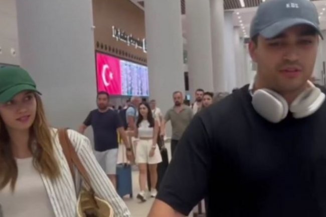 Afra Saracoglu i Mert Ramazan Demir ponovo zajedno na odmoru