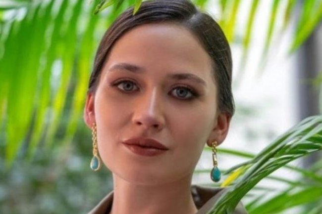 Ilayda Cevik u seriji Mrtvi ugao