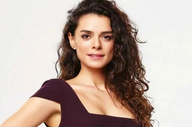 Ozge Ozpirincci nastavlja da redja uspehe