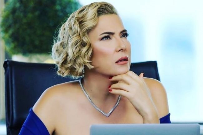 Sebnem Donmez u seriji Kizilcik Serbeti | Šerbet od brusnice