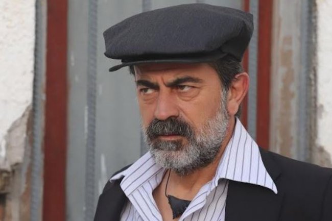 Erkan Bektas u seriji Kara Agac Destani | Legenda o crnom drvetu