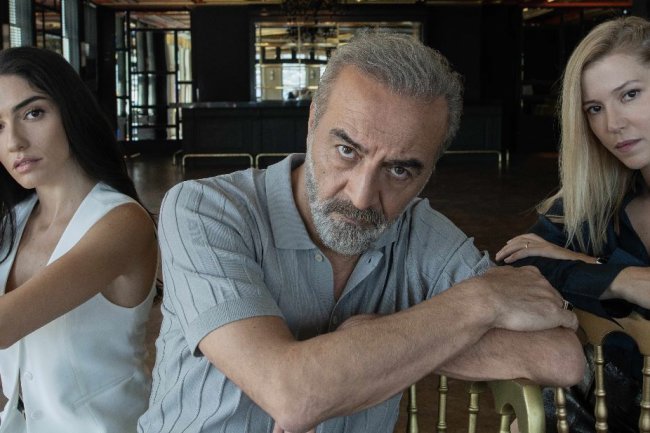 Serija Inci Taneleri | Biserna zrna nastavlja da šalje snažne poruke!