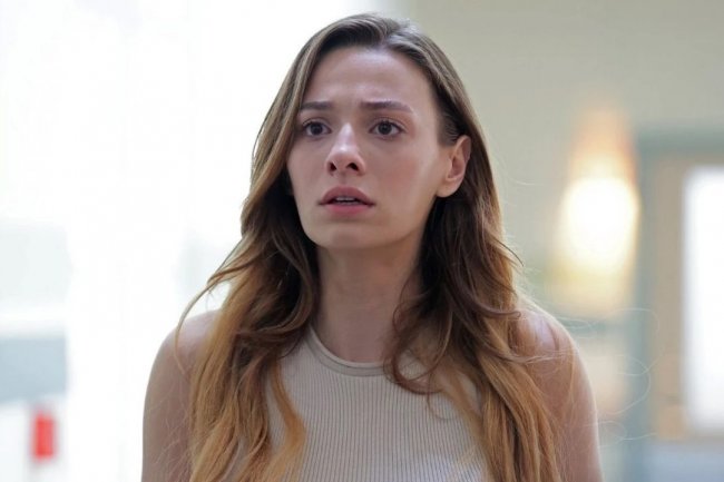 Sumeyye Aydogan u seriji Sustali Ceylan