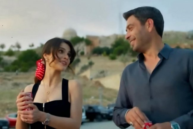 Kontroverza zbog reklame koka-kole u seriji Uzak Sehir | Daleki grad
