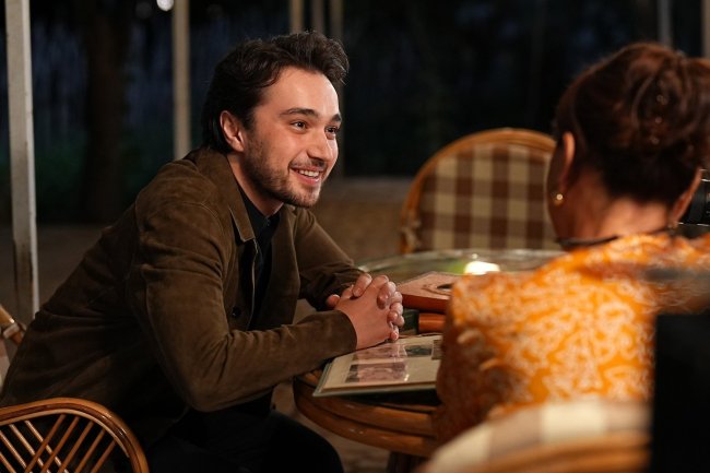 Nova epizoda serije Aile Saadeti I Porodična sreća: Stižu nova lica, tajne iz prošlosti i potraga za blagom!