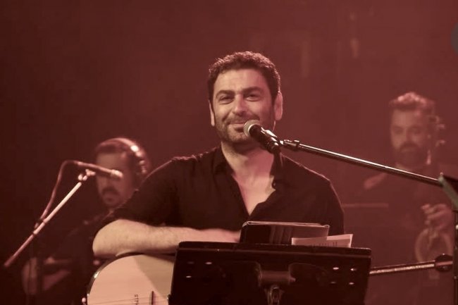 Ozan Akbaba — više od glumca: od serije do mikrofonа i studija