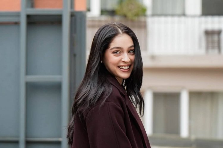 Cemre Baysel osvojila publiku u seriji Guller ve Gunahlar | Ruže i gresi: „Pronašla sam sebe u Zeynep“