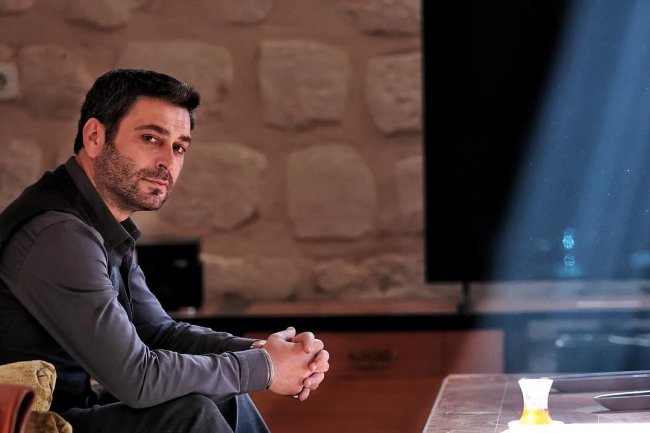 Ozan Akbaba nastavlja uzlaznu karijeru na televiziji i filmu
